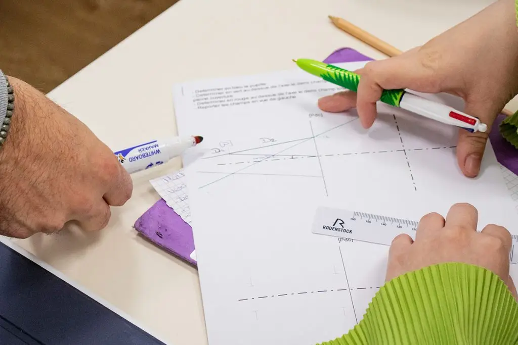 Cours à l'école EAP de Grenoble.